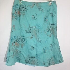 Bentley A. Embroidered Skirt Size 6